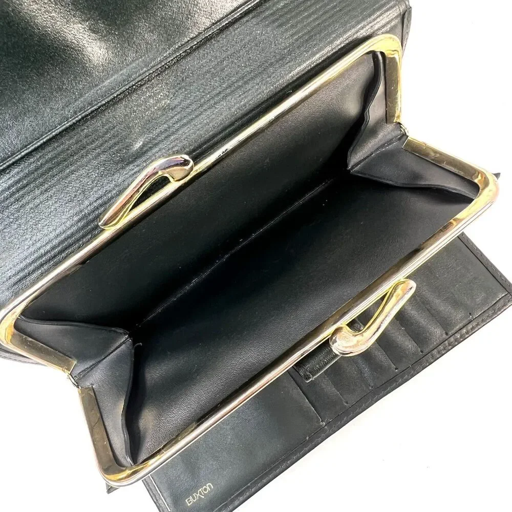 Buxton vintage wallet